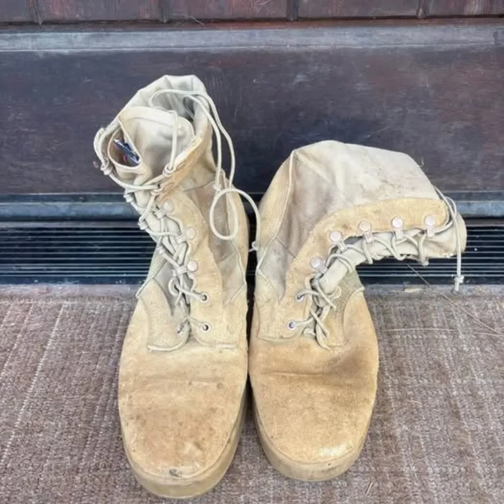 Altama Tan Suede Military Combat Boots size 10.5R